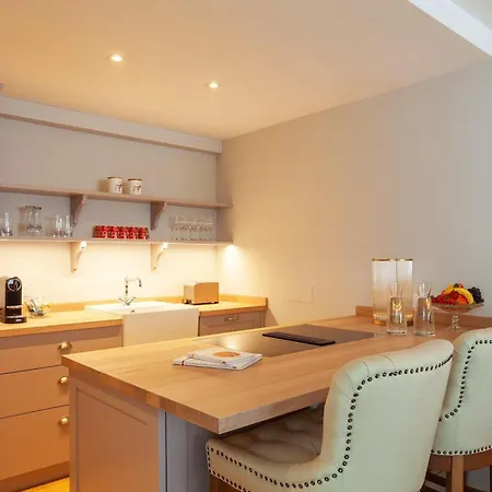 Thurnhers Residences Serviced Apartman